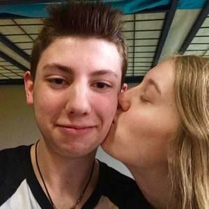 Meet your Posher, Matthew